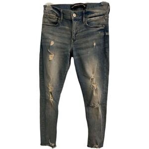 Express Jeans NWOT Ultimate Ankle. Size 6